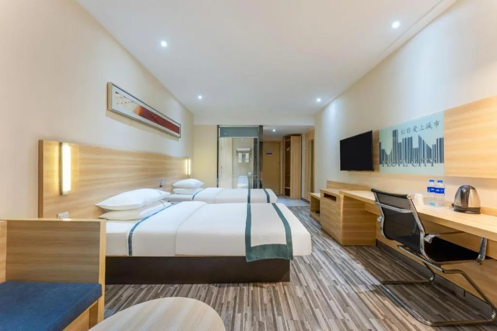 Bed in City Comfort Inn Suizhou Lieshan Avenue