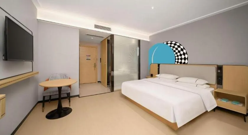 Bed in City Comfort Inn Huangshi Yangxin Mingyuewan Park