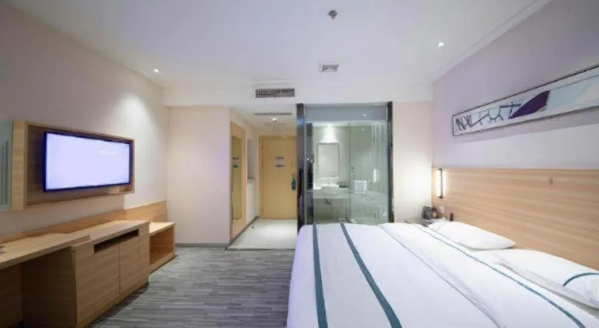 Bed in City Comfort Inn Huangshi Yangxin Mingyuewan Park