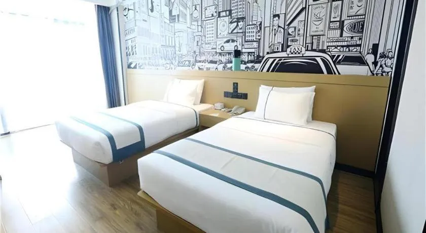 Bed in City Comfort Inn Liuzhou Gubu Street Ma'anshan Park