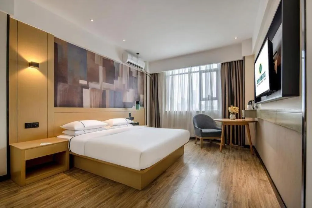 Bed in City Comfort Inn Liuzhou Gubu Street Ma'anshan Park