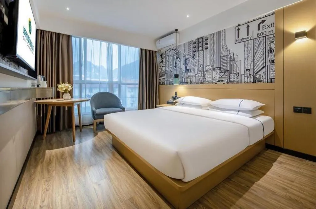 Bed in City Comfort Inn Liuzhou Gubu Street Ma'anshan Park