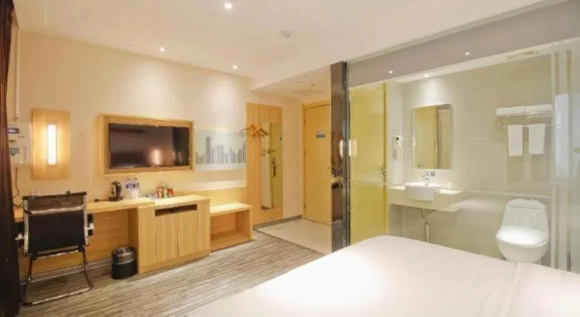 Bed in City Comfort Inn Hefei Binhu Wanda Plaza