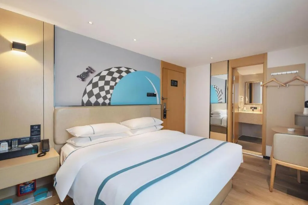 Bed in City Comfort Inn Changsha Yuelu Mountain Orange Island Head