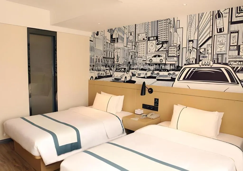 Bed in City Comfort Inn Changsha Yuelu Mountain Orange Island Head
