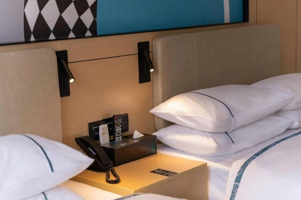 Bed in City Comfort Inn Changsha Yuelu Mountain Orange Island Head