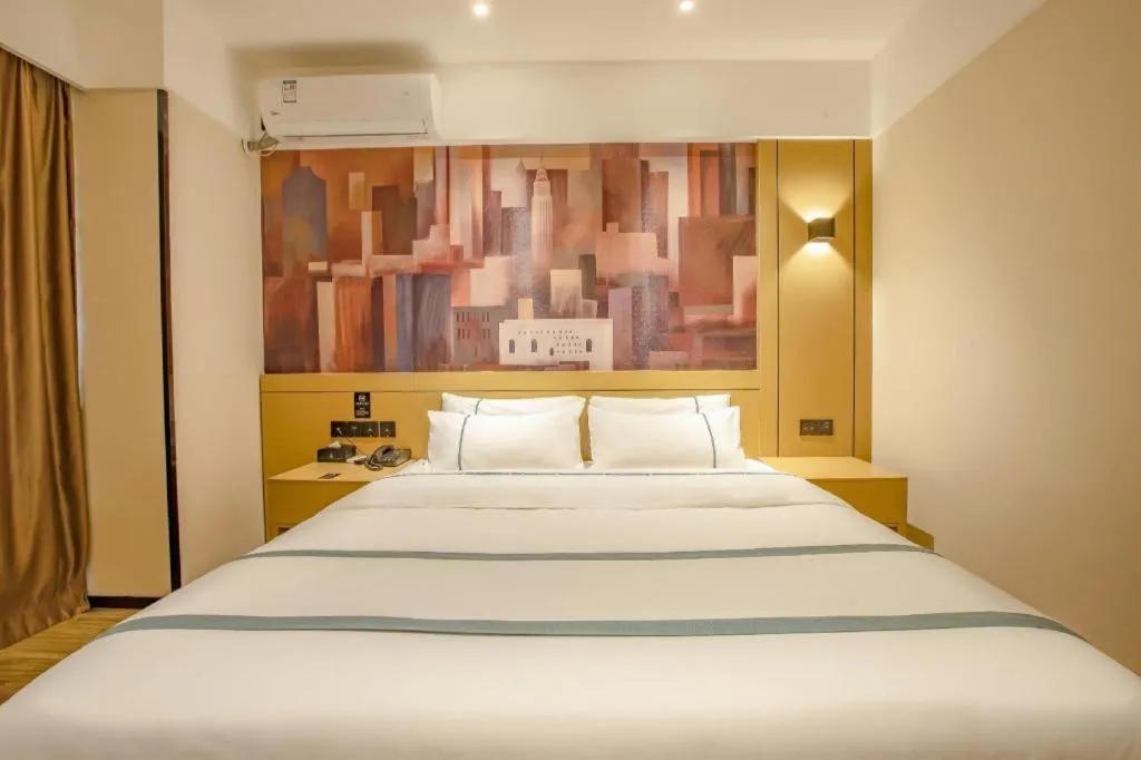 Bed in City Comfort Inn Nanning Xiangsi Lake Gaoxin Avenue