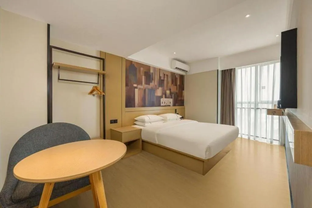 Bed in City Comfort Inn Nanning Xiangsi Lake Gaoxin Avenue