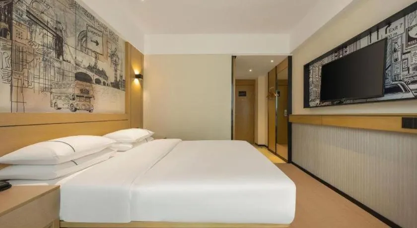 Bed in City Comfort Inn Nanning Xiangsi Lake Gaoxin Avenue