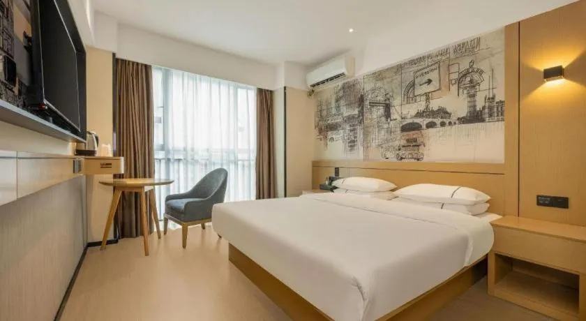 Bed in City Comfort Inn Nanning Xiangsi Lake Gaoxin Avenue