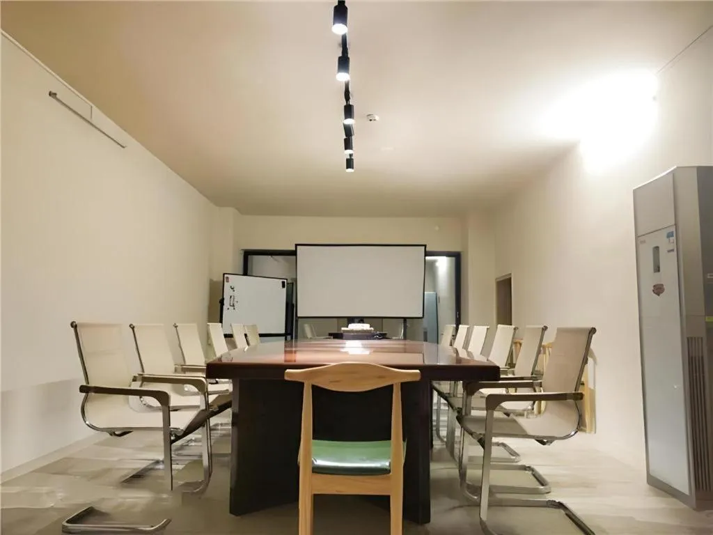 City Comfort Inn Maoming Xinyi Donghuicheng