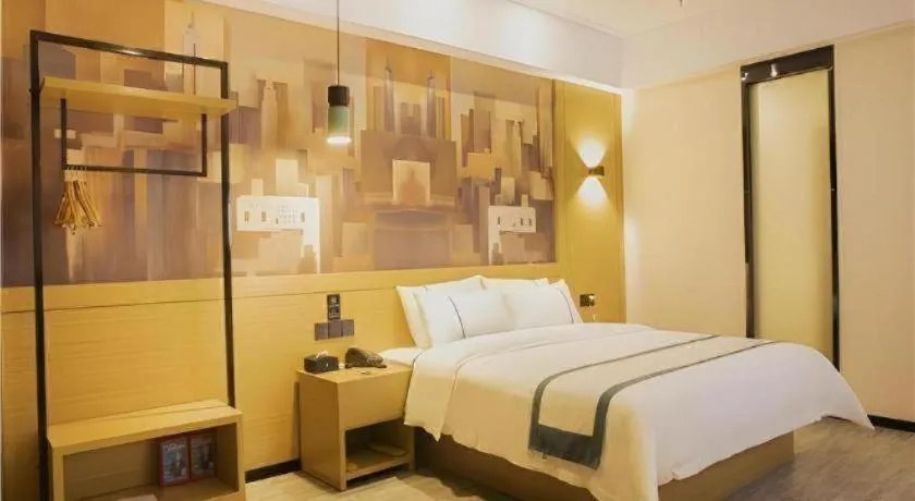 Bed in City Comfort Inn Maoming Xinyi Donghuicheng