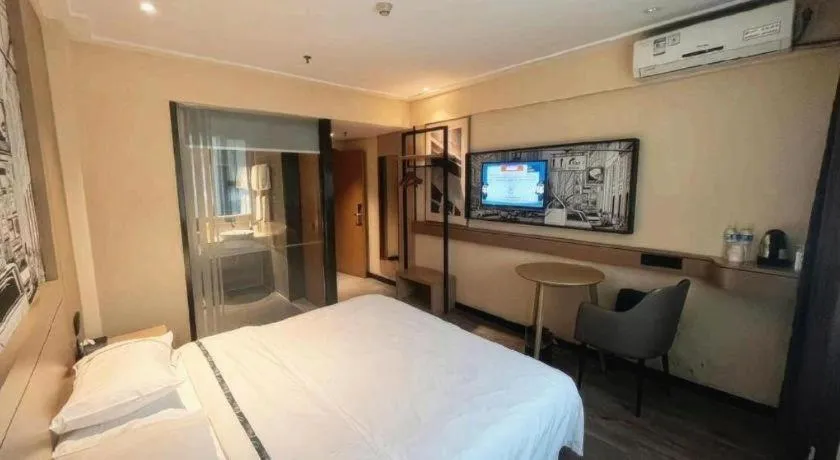 Bed in City Comfort Inn Nanning Jianzheng Road Food Street
