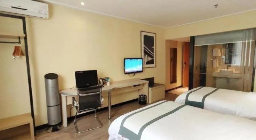 Bed in City Comfort Inn Nanning Jianzheng Road Food Street