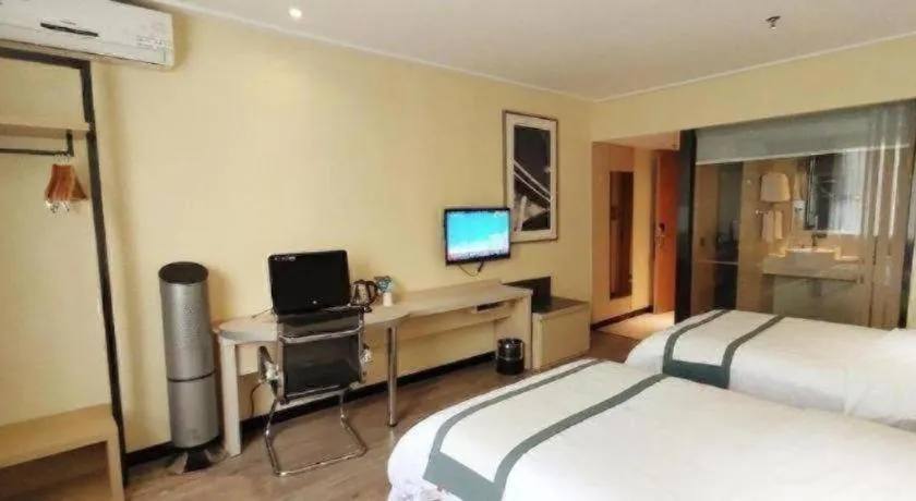 Bed in City Comfort Inn Nanning Jianzheng Road Food Street