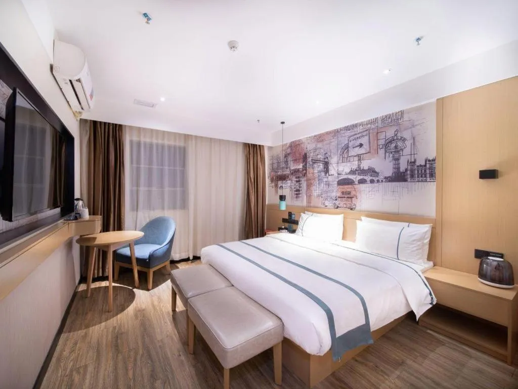 Bed in City Comfort Inn Zhongshan Banfu
