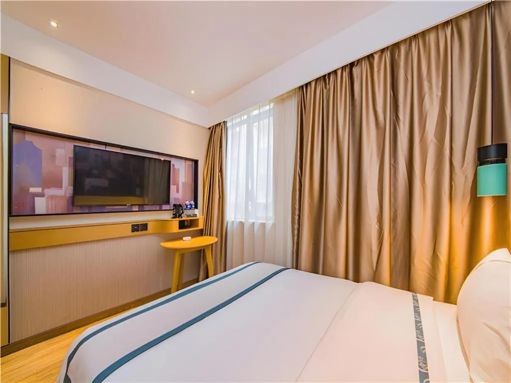 Bed in City Comfort Inn Changsha Railway Station Amiling Metro Station