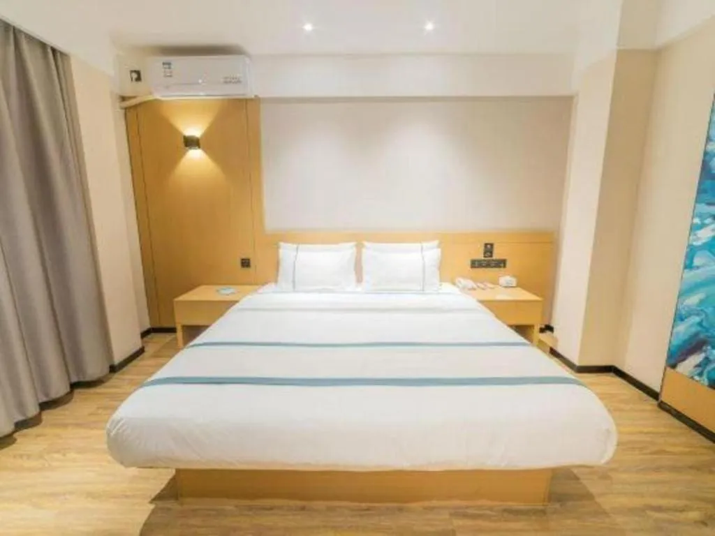 Bed in City Comfort Inn Wuzhou Teng County Bus Station