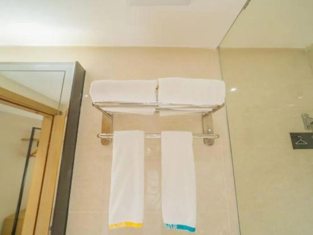 City Comfort Inn Wuzhou Teng County Bus Station