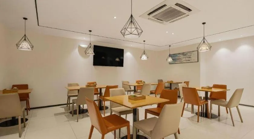 City Comfort Inn Wuzhou Teng County Bus Station