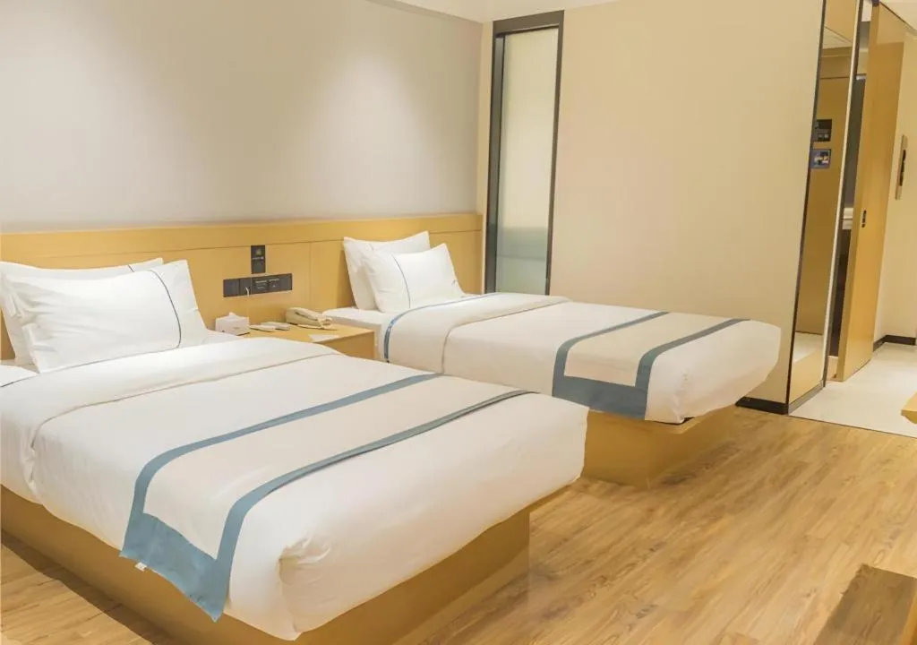 Bed in City Comfort Inn Wuzhou Teng County Bus Station