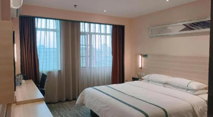 Bed in City Comfort Inn Heyuan Longchuan Bus Station