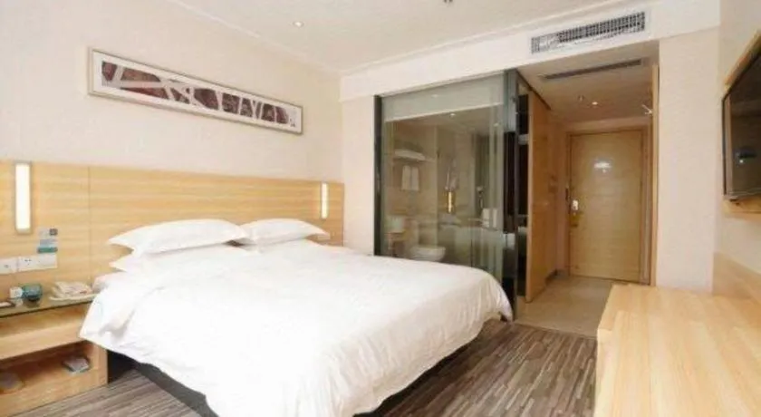 Bed in City Comfort Inn Heyuan Longchuan Bus Station