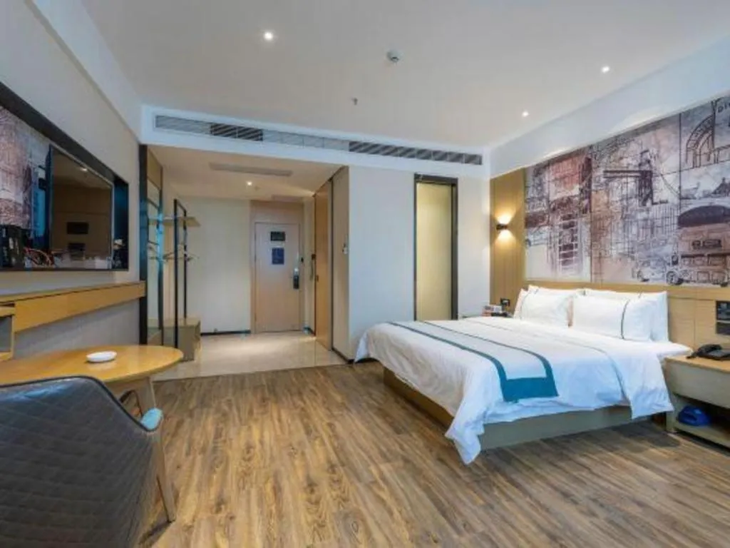 Bed in City Comfort Inn Dongguan Gaobu Avenue