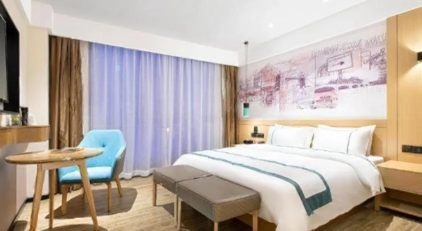 Bed in City Comfort Inn Dongfang Donghai Road Gymnasium Municipal Government