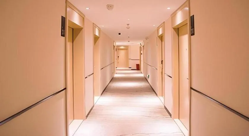 City Comfort Inn Dongfang Donghai Road Gymnasium Municipal Government