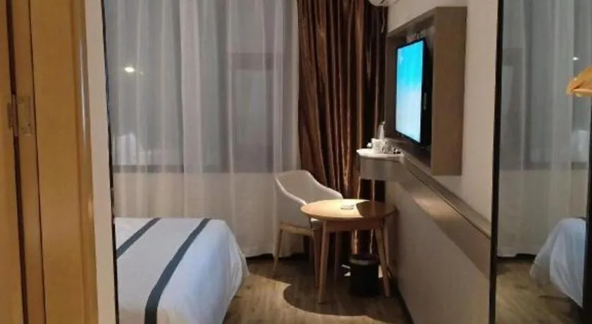 Bed in City Comfort Inn Ezhou Hengda