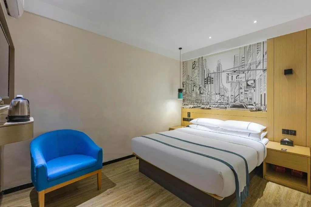 Bed in City Comfort Inn Ezhou Hengda