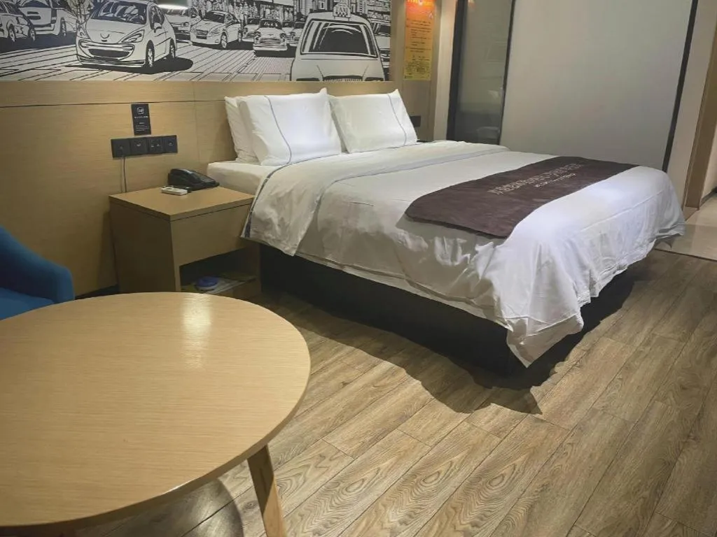 Bed in City Comfort Inn Ezhou Hengda