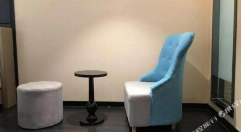 Xana Hotelle· Shijiazhuang Yaqing Street