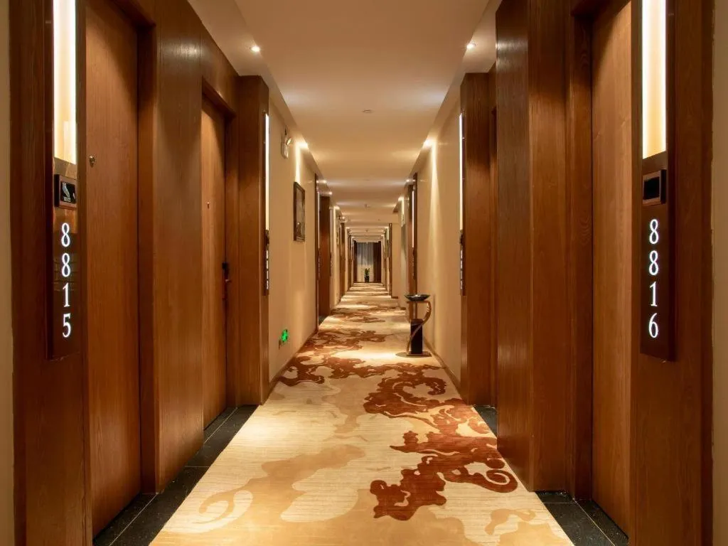 James Joyce Coffetel· Wuhan Wangjiawan Taojialing Metro Station