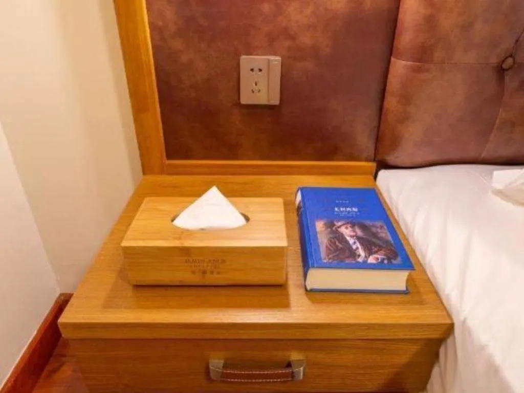 Bed in James Joyce Coffetel· Ji'Nan Changqing District Government Jingshi Xi Road