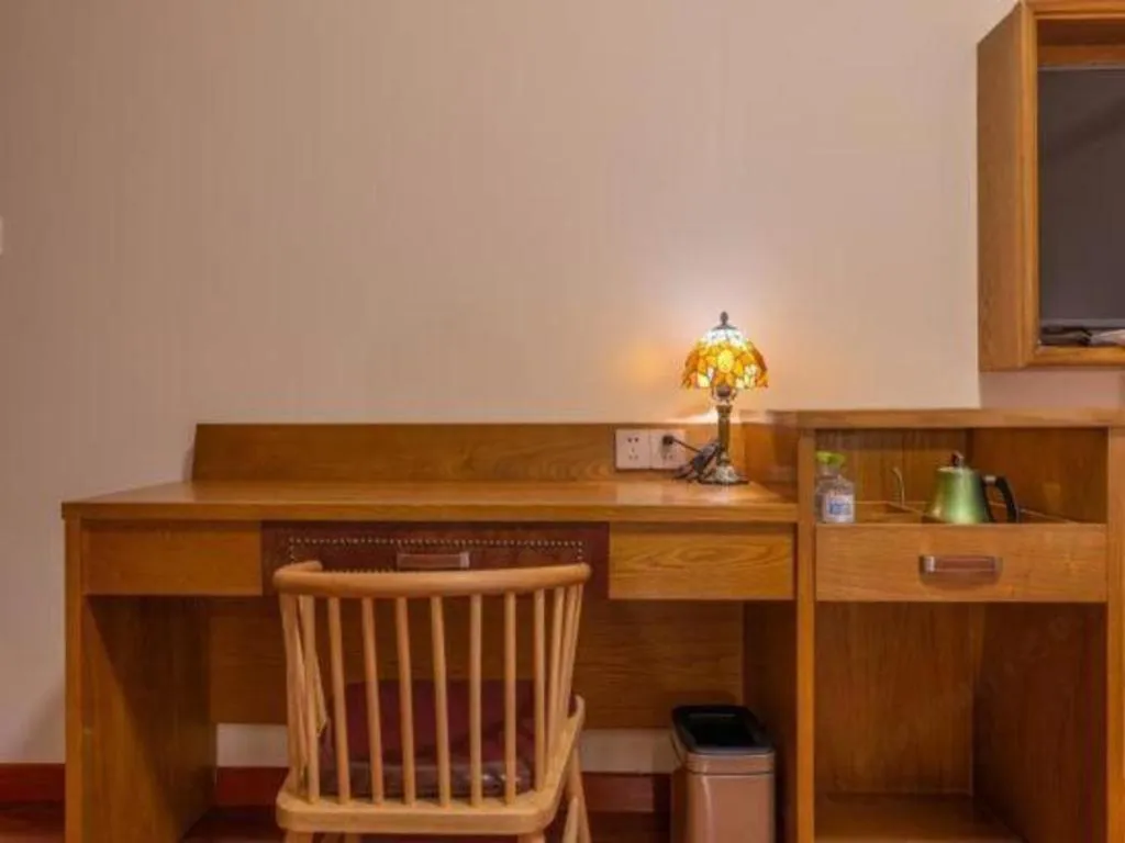 James Joyce Coffetel· Ji'Nan Changqing District Government Jingshi Xi Road