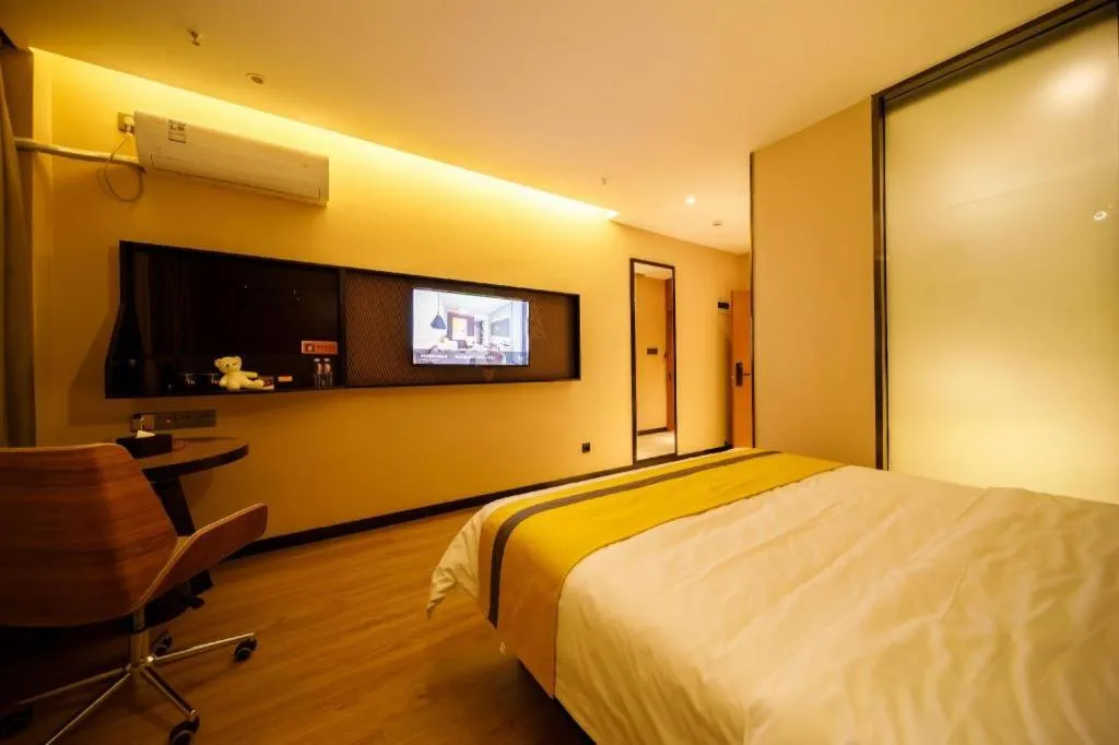 Bed in IU Hotels· Xincheng Haibing University Store