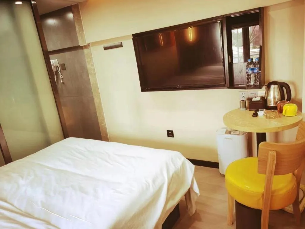 Bed in IU Hotels· Xincheng Haibing University Store