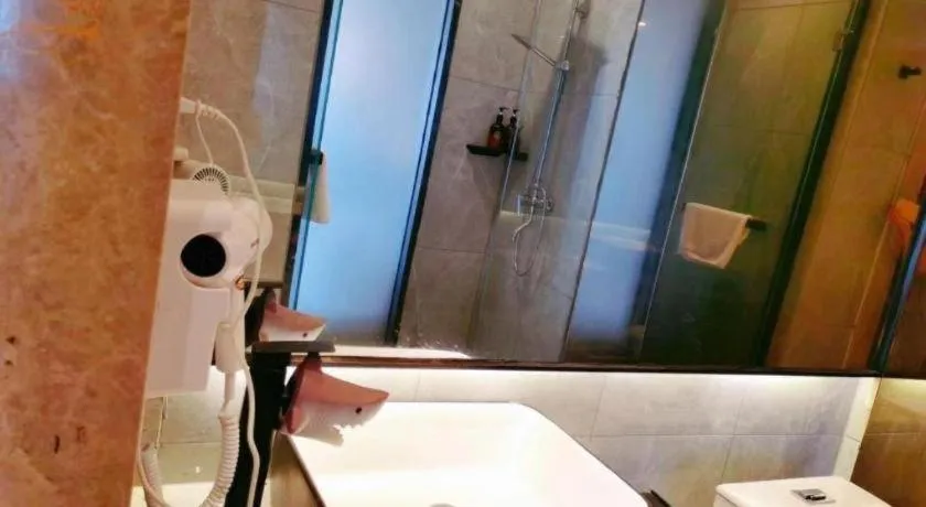 IU Hotels· Xincheng Haibing University Store