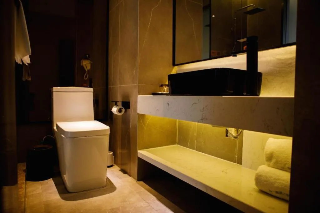 IU Hotels· Xincheng Haibing University Store