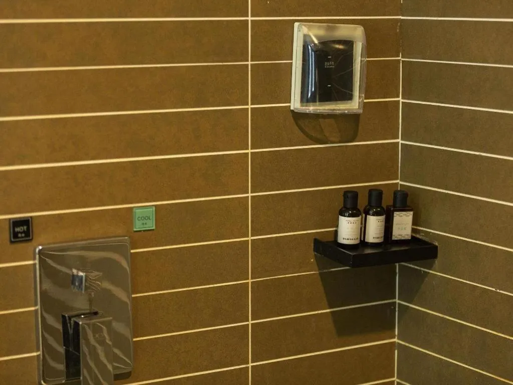 Xana Hotelle· Wulumuqi High Speed Railway Station Baonengcheng