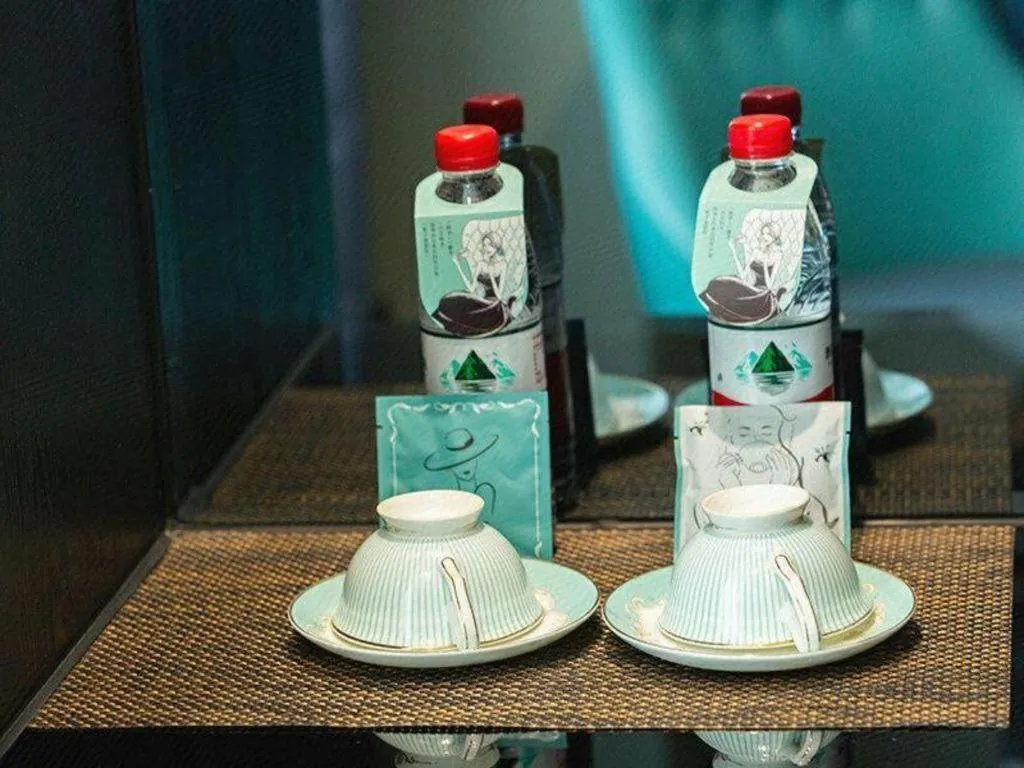 Xana Hotelle· Wulumuqi High Speed Railway Station Baonengcheng