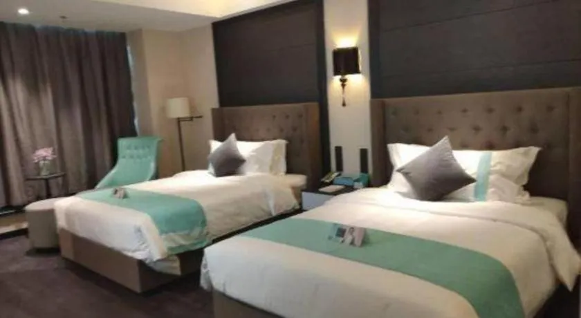 Bed in Xana Hotelle· Wulumuqi High Speed Railway Station Baonengcheng