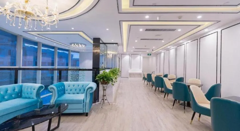 Xana Hotelle· Wulumuqi High Speed Railway Station Baonengcheng