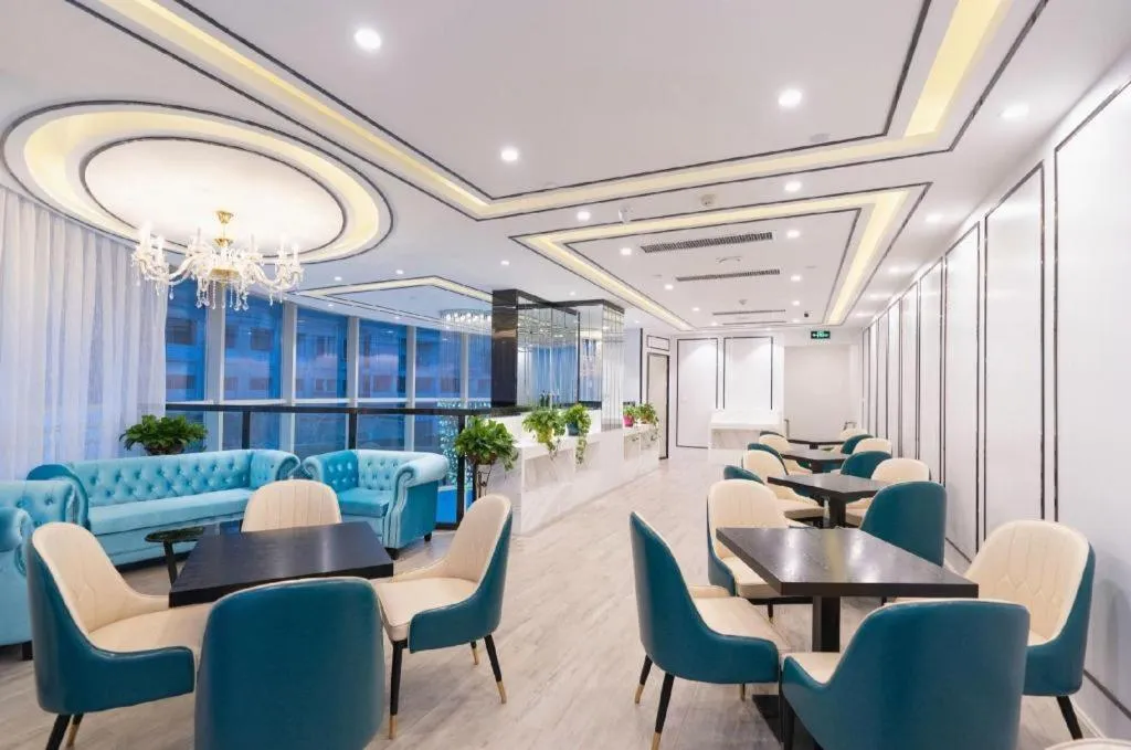 Xana Hotelle· Wulumuqi High Speed Railway Station Baonengcheng