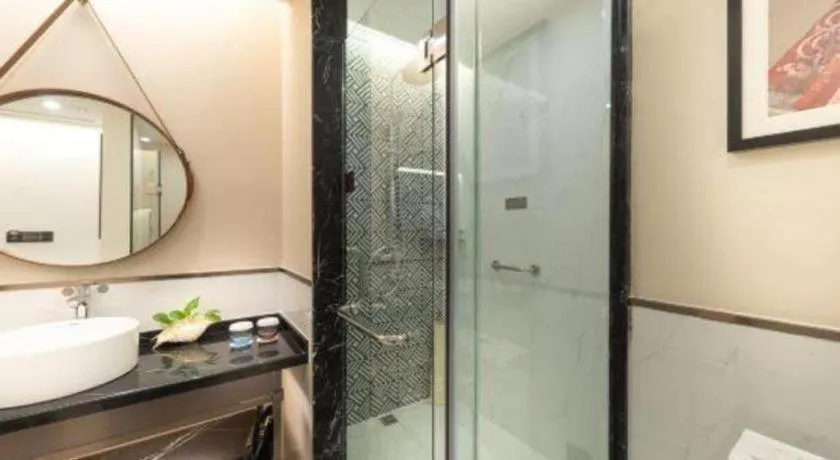 Jinjiang Metropolo Haikou East High Speed Railway Station Normal University