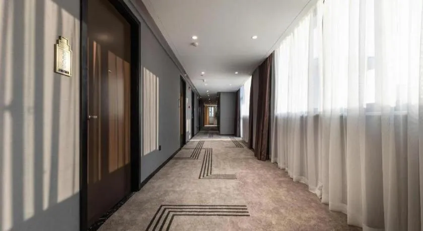 Jinjiang Metropolo Haikou East High Speed Railway Station Normal University