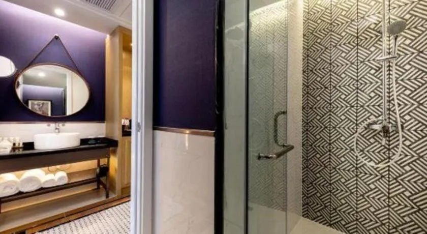 Jinjiang Metropolo Haikou East High Speed Railway Station Normal University