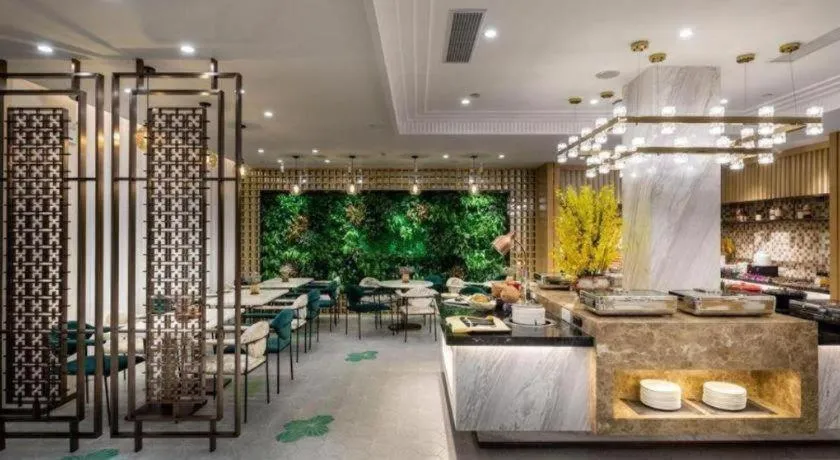 Jinjiang Metropolo Haikou East High Speed Railway Station Normal University